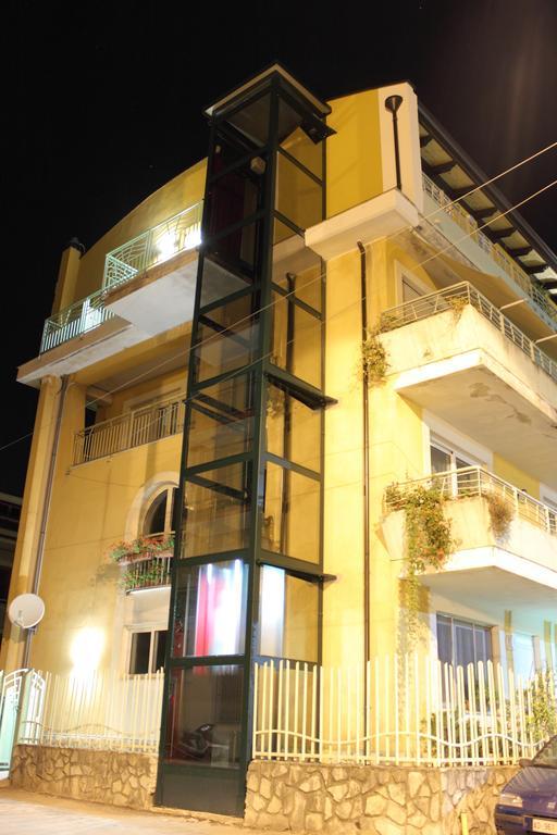 B&B I Fiori Del Mare Agropoli Dış mekan fotoğraf